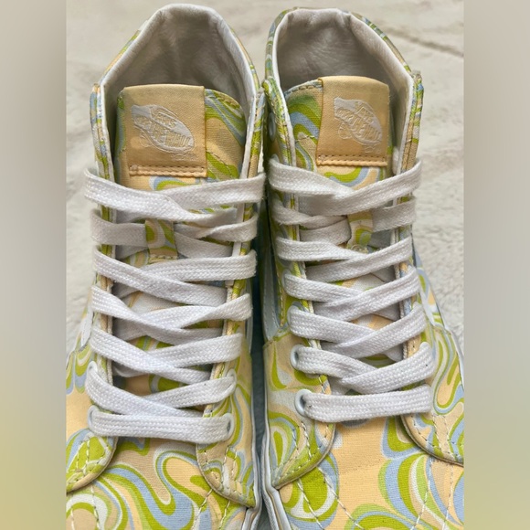 🛹 Vans Sk8-Hi Tapered Swirl Skate Shoes - Lime green, Blue, Yellow & White - Picture 5 of 8